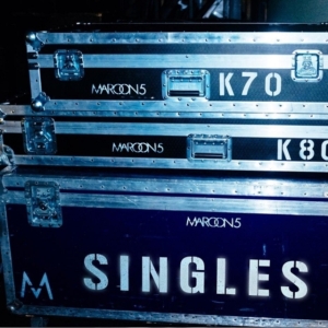 Maroon 5 - Singles in the group Labels /  at Bengans Skivbutik AB (1554203)