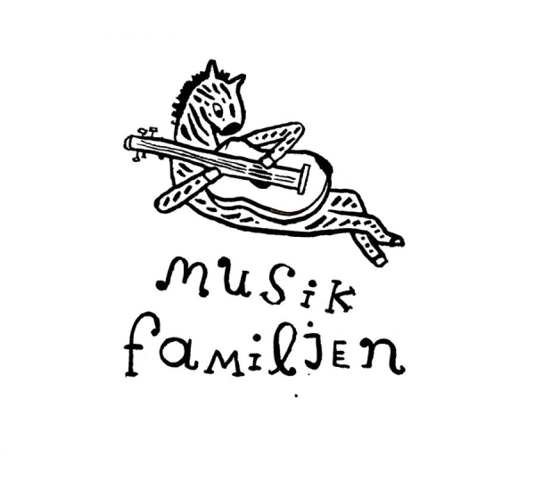 Nyberg Lina Och Musikfamiljen - Musikfamiljen in the group CD / Bestsellers at Bengans Skivbutik AB (1570703)