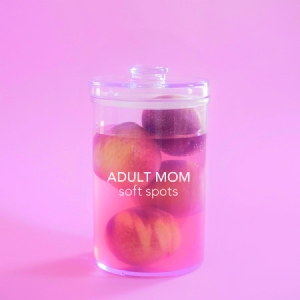 Adult Mom - Soft Spots in the group VINYL / Rock at Bengans Skivbutik AB (2433367)