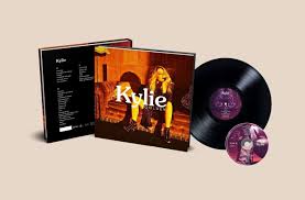 Kylie Minogue - Golden (Boxset Ltd.) in the group OTHER / -Start Box at Bengans Skivbutik AB (3071543)