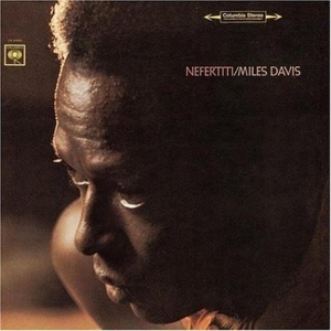 Miles Davis - Nefertiti in the group OUR PICKS / Classic labels / Music On Vinyl at Bengans Skivbutik AB (3231757)