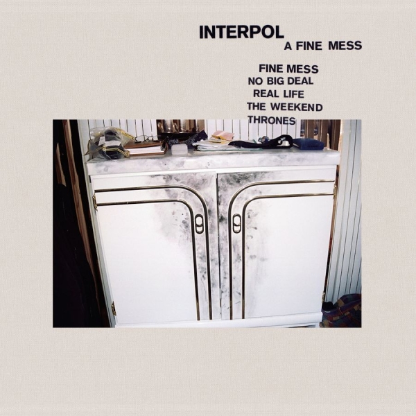 Interpol - A Fine Mess in the group MUSIK / CD-Maxi / Pop-Rock at Bengans Skivbutik AB (3552049)