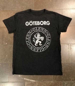 T-shirt - Göteborg - Glenn Glenn Glenn in the group MERCH / T-Shirt / Summer T-shirt 23 at Bengans Skivbutik AB (3725651r)
