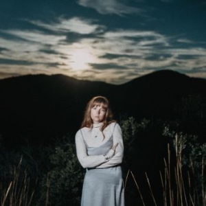 Andrews Courtney Marie - Old Flowers in the group OUR PICKS / Album Of The Year 2020 / Uncut 2020 at Bengans Skivbutik AB (3775060)