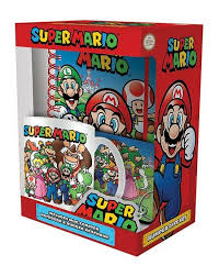 Mugg - Super Mario Evergreen Premium Gift Set (A5 Notebook. Mug. Coaster & Keychain) in the group MERCHANDISE / Accessoarer / Film-Musikal at Bengans Skivbutik AB (3835694)