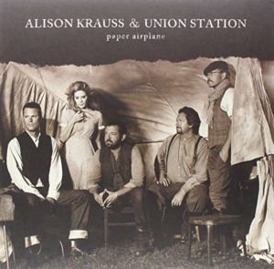 Alison Krauss & Union Station - Paper Airplane in the group OUR PICKS / Friday Releases / Friday the 8th of December at Bengans Skivbutik AB (4042861)