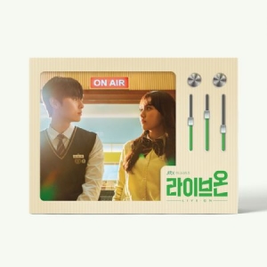 Soundtrack - Live On (JTBC Korean Drama) (Original Soundtrack) in the group Minishops / K-Pop Minishops / K-Pop Miscellaneous at Bengans Skivbutik AB (4069716)