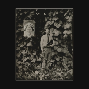Childers Tyler - Long Violent History in the group Minishops / Tyler Childers at Bengans Skivbutik AB (4085437)