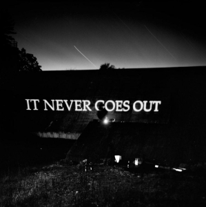 Hotelier The - It Never Goes Out in the group CD / Pop-Rock at Bengans Skivbutik AB (4170582)
