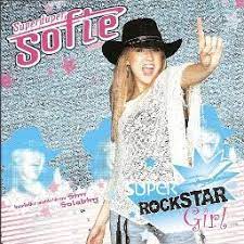 Superduper Sofie - Romeo Har Rymt-Super Rockstar Girl Mfl in the group CD / Barnmusik,Pop-Rock at Bengans Skivbutik AB (4237855)