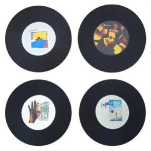 Genesis - The Last Domino? Coaster S in the group MERCHANDISE / Merch / Pop-Rock at Bengans Skivbutik AB (4283185)