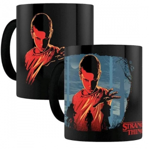 Stranger Things - Woods - Heat changing mug in the group OUR PICKS / Recommended Merch at Bengans Skivbutik AB (4290717)