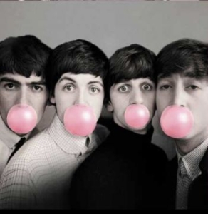 Beatles - Love Songs (Pink Vinyl Lp) in the group VINYL / Pop-Rock at Bengans Skivbutik AB (4300377)
