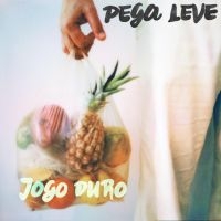 Jogo Duro - Pega Leve / De Boas (Gold Vinyl) in the group OUR PICKS / Friday Releases / Friday the 5th of April 2024 at Bengans Skivbutik AB (4302495)