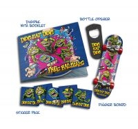 Dog Eat Dog - Free Radicals (Fanbox/Cd) in the group CD / Hårdrock at Bengans Skivbutik AB (4305515)