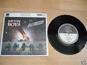 Moon Boys/Halfbreeds - Split in the group VINYL / Rock at Bengans Skivbutik AB (489701)