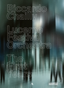 Riccardo Chailly - The First Years (4Dvd) in the group OTHER / Music-DVD & Bluray at Bengans Skivbutik AB (5503731)