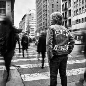 Bon Jovi - Forever (Vinyl) in the group OUR PICKS / Friday Releases / Friday the 7th June 2024 at Bengans Skivbutik AB (5522918)