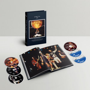 Jethro Tull - Bursting Out in the group OUR PICKS / Friday Releases / Friday the 21th June 2024 at Bengans Skivbutik AB (5535915)
