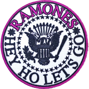 Ramones - Hey Ho Let's Go V1 Woven Patch in the group MERCHANDISE / Merch / Punk at Bengans Skivbutik AB (5538329)
