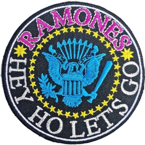 Ramones - Hey Ho Let's Go V2 Woven Patch in the group MERCHANDISE / Merch / Punk at Bengans Skivbutik AB (5538330)