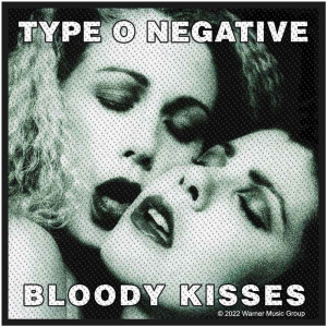 Type O Negative - Bloody Kisses Standard Patch in the group MERCHANDISE / Merch / Hårdrock at Bengans Skivbutik AB (5538598)