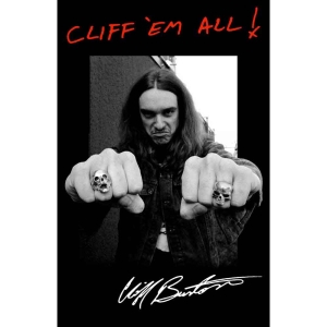 Metallica - Cliff 'Em All Textile Poster in the group MERCHANDISE / Merch / Hårdrock at Bengans Skivbutik AB (5538738)