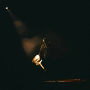 Marlowe Kameron - Keepin' The Lights On in the group CD / Pop-Rock at Bengans Skivbutik AB (5539239)