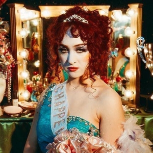 Chappell Roan - The Rise & Fall Of A Midwest Princess in the group OUR PICKS / Bengans Staff Picks / Therese Tipsar at Bengans Skivbutik AB (5558708)