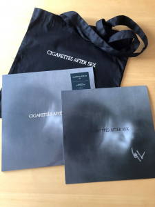 Cigarettes After Sex - X's (Crystal Clear Lp + Totebag Bundle) in the group VINYL / Pop-Rock at Bengans Skivbutik AB (5560119)