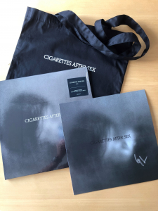 Cigarettes After Sex - X's (Dlx Lp + Totebag Bundle) in the group VINYL / Pop-Rock at Bengans Skivbutik AB (5560120)