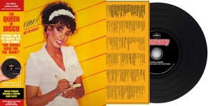 Donna Summer - She Works Hard For The Money in the group OUR PICKS / Friday Releases / Friday the 25th october 2024 at Bengans Skivbutik AB (5567333)