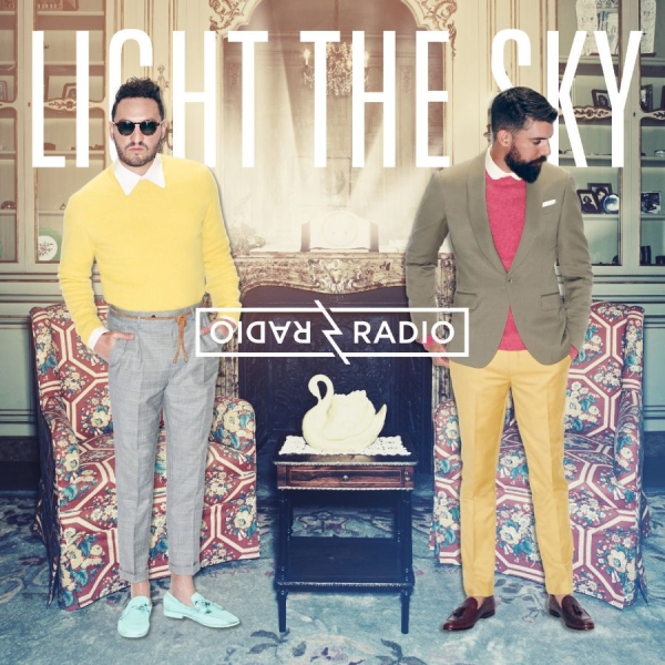 Radio Radio - Light The Sky in the group VINYL / Bestsellers at Bengans Skivbutik AB (5576458)