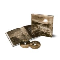 In The Woods - Otra (2 Cd Hardcover Book) in the group OUR PICKS / Friday Releases / 2025-04-11 at Bengans Skivbutik AB (5579750)