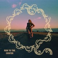 Murr Cornelia - Run To The Center in the group OUR PICKS / Frontpage - Vinyl New & Forthcoming at Bengans Skivbutik AB (5589878)