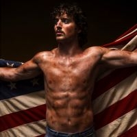Benson Boone - American Heart in the group OUR PICKS / Friday Releases / 2025-06-20 at Bengans Skivbutik AB (5593362)