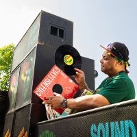 Iration Steppas - Dubs From The Foundation in the group VINYL / Upcoming releases / Reggae at Bengans Skivbutik AB (5626830)