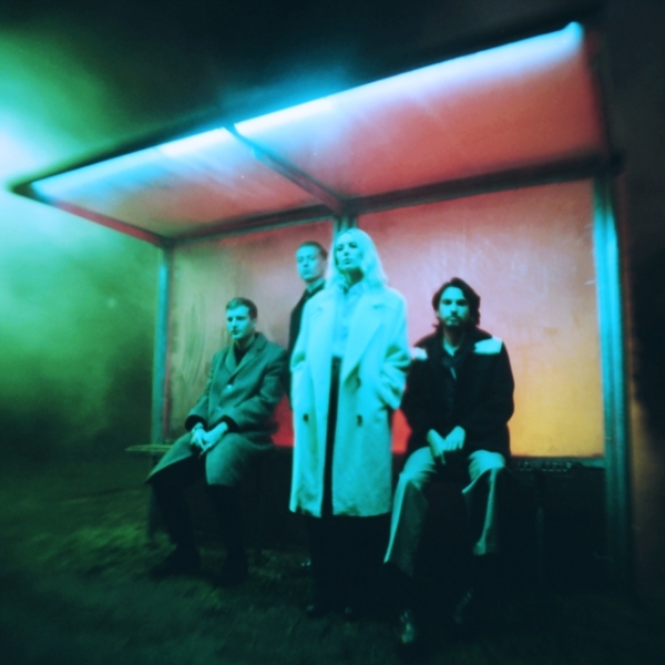 Wolf Alice - Blue Weekend (140G) in the group VINYL / Pop-Rock at Bengans Skivbutik AB (5628471)