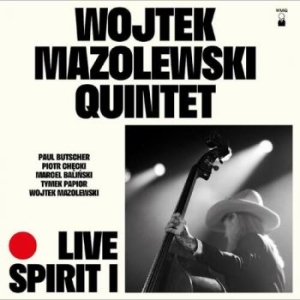 Wojtek Mazolewski Quintet - Live Spirit I in the group OUR PICKS / Friday Releases / 2025-07-25 at Bengans Skivbutik AB (5629720)