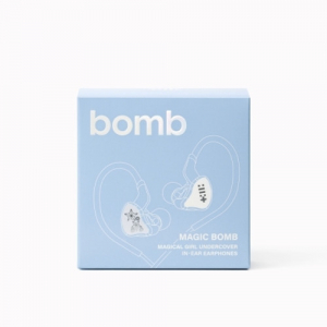 Illit - Bomb (Merch Ver.) in the group Minishops / K-Pop Minishops / Illit at Bengans Skivbutik AB (5630167)
