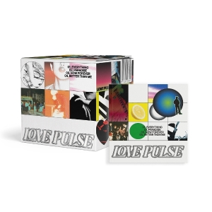 Treasure - Love Pulse in the group OUR PICKS / Friday Releases / 2025-09-05 at Bengans Skivbutik AB (5635849)