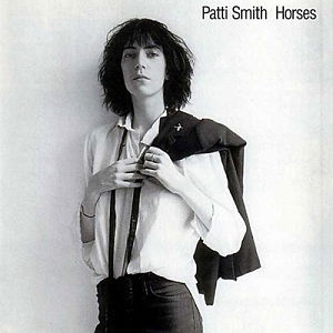 Patti Smith - Horses (50Th Anniversary Color 2LP, National Album Day) in the group VINYL / Upcoming releases / Pop-Rock at Bengans Skivbutik AB (5640267)