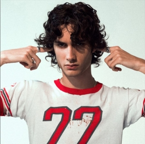 Sombr - I Barely Know Her (Black Vinyl) in the group OUR PICKS / Friday Releases / 2025-11-07 at Bengans Skivbutik AB (5640327)