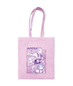 K-Pop Demon Hunters  - Huntrix - Light Pink Tote Bag in the group MERCHANDISE / Merch / Kommande / K-Pop at Bengans Skivbutik AB (5647058)