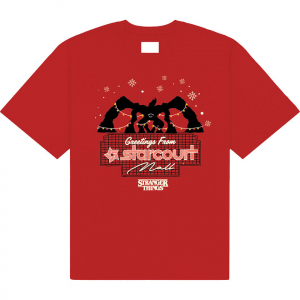 Stranger Things - Greetings From Starcourt Uni Red T-Shirt in the group MERCHANDISE / T-shirt / Kommande / Film-Musikal at Bengans Skivbutik AB (5649149r)