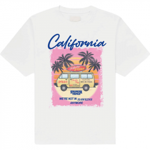 Stranger Things - California Uni Wht T-Shirt in the group MERCHANDISE / T-shirt / Kommande / Film-Musikal at Bengans Skivbutik AB (5649161r)