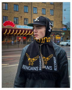 Bengans - Origins Scarf (Black) in the group MERCHANDISE / Merch / Nyheter / Pop-Rock at Bengans Skivbutik AB (5652436)