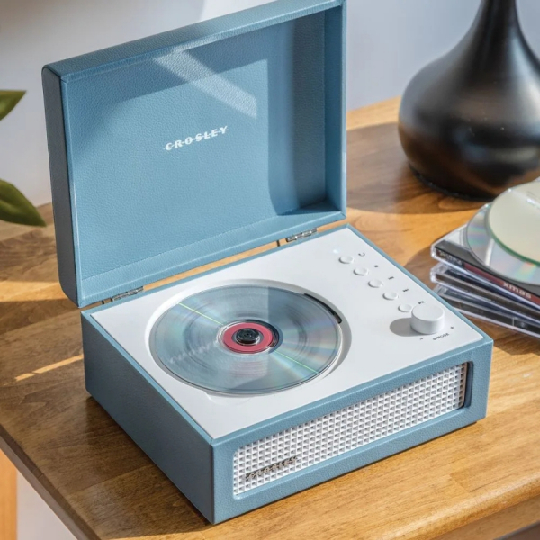 Cd-Player - Crosley Voyager CD Player (Washed Blue) in the group ACCESSORIES / Audio at Bengans Skivbutik AB (5657819)