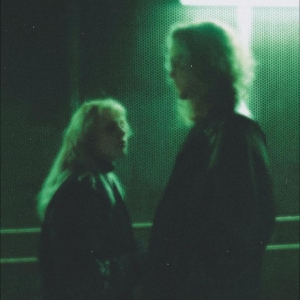 Glasblume - City In Rain in the group CD / Upcoming releases / Pop-Rock at Bengans Skivbutik AB (5658181)