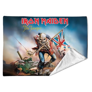 Iron Maiden - Trooper Small Fleece Blanket in the group MERCHANDISE / Merch / Nyheter / Hårdrock at Bengans Skivbutik AB (5663174)